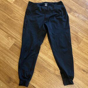 Brooks thermal joggers